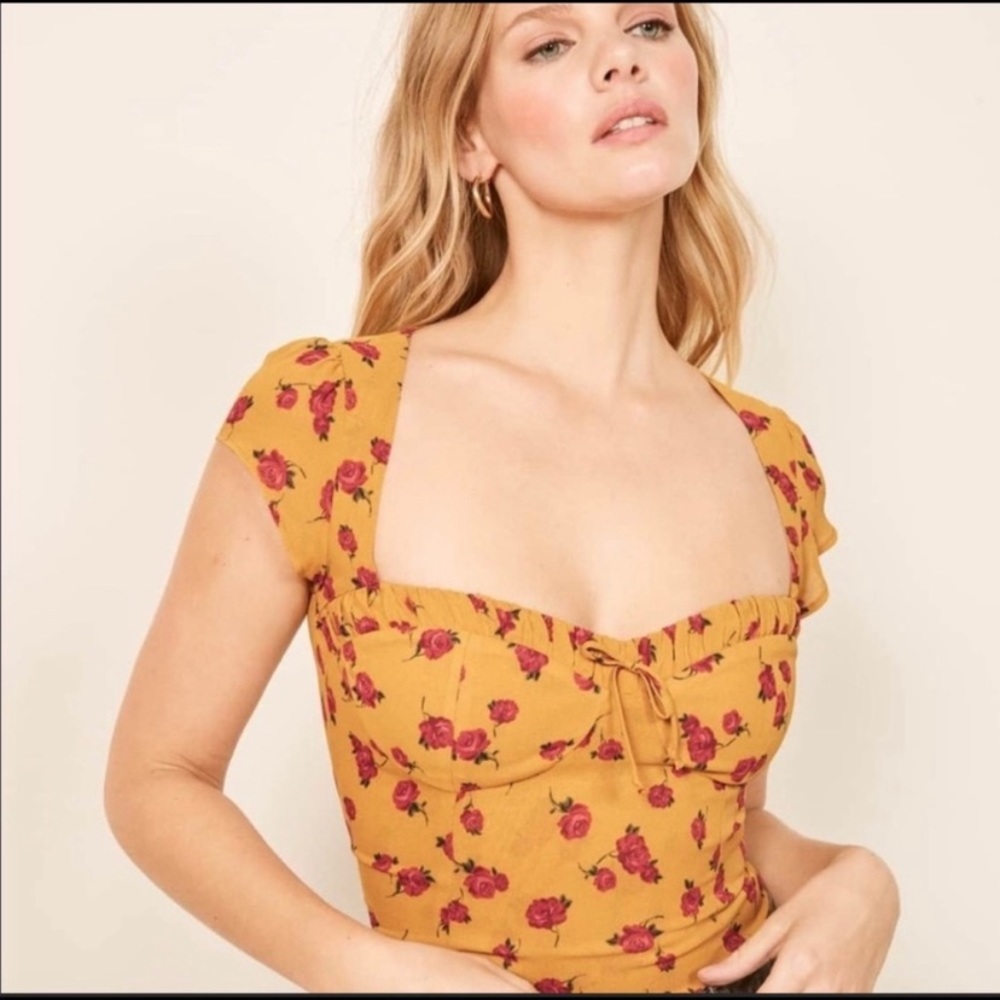 Reformation Maren Top in Amelia